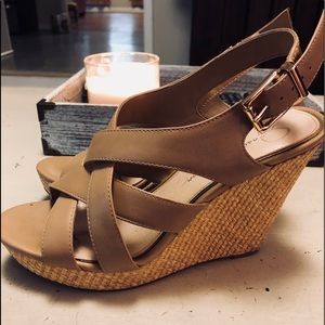 Jessica simpson nude wedges